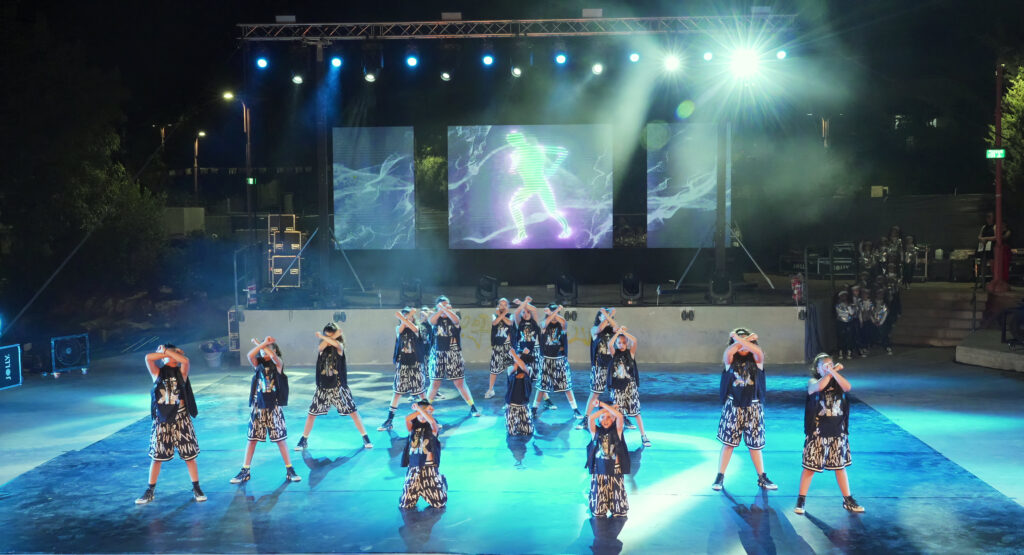 בלט בית ספר לריקוד באריאל