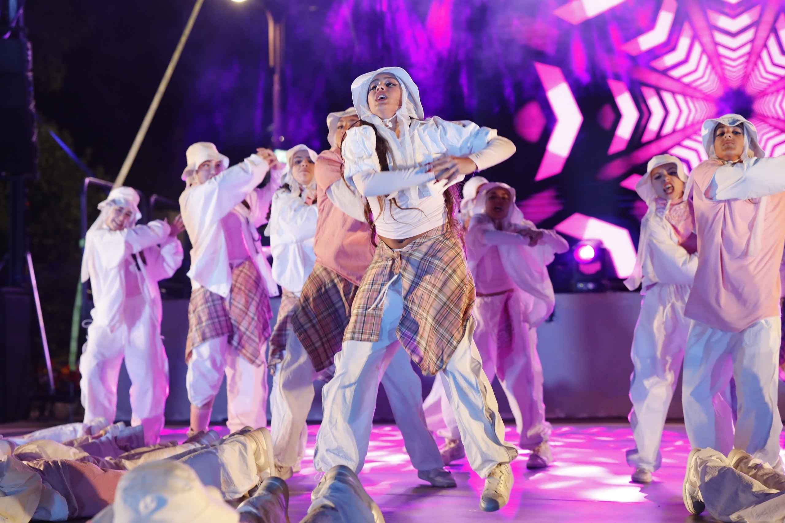 Kids Stars KRISS KROSS ARIEL